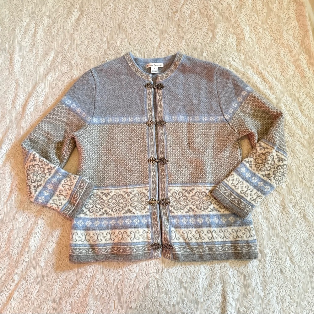 VTG Susan Bristol 100% wool fair isles metal clip cardigan